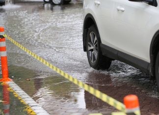 ‘The Ride Is Free For You’: Driver Waives Fares For Hospital-Bound Passengers Amid Heavy Rain